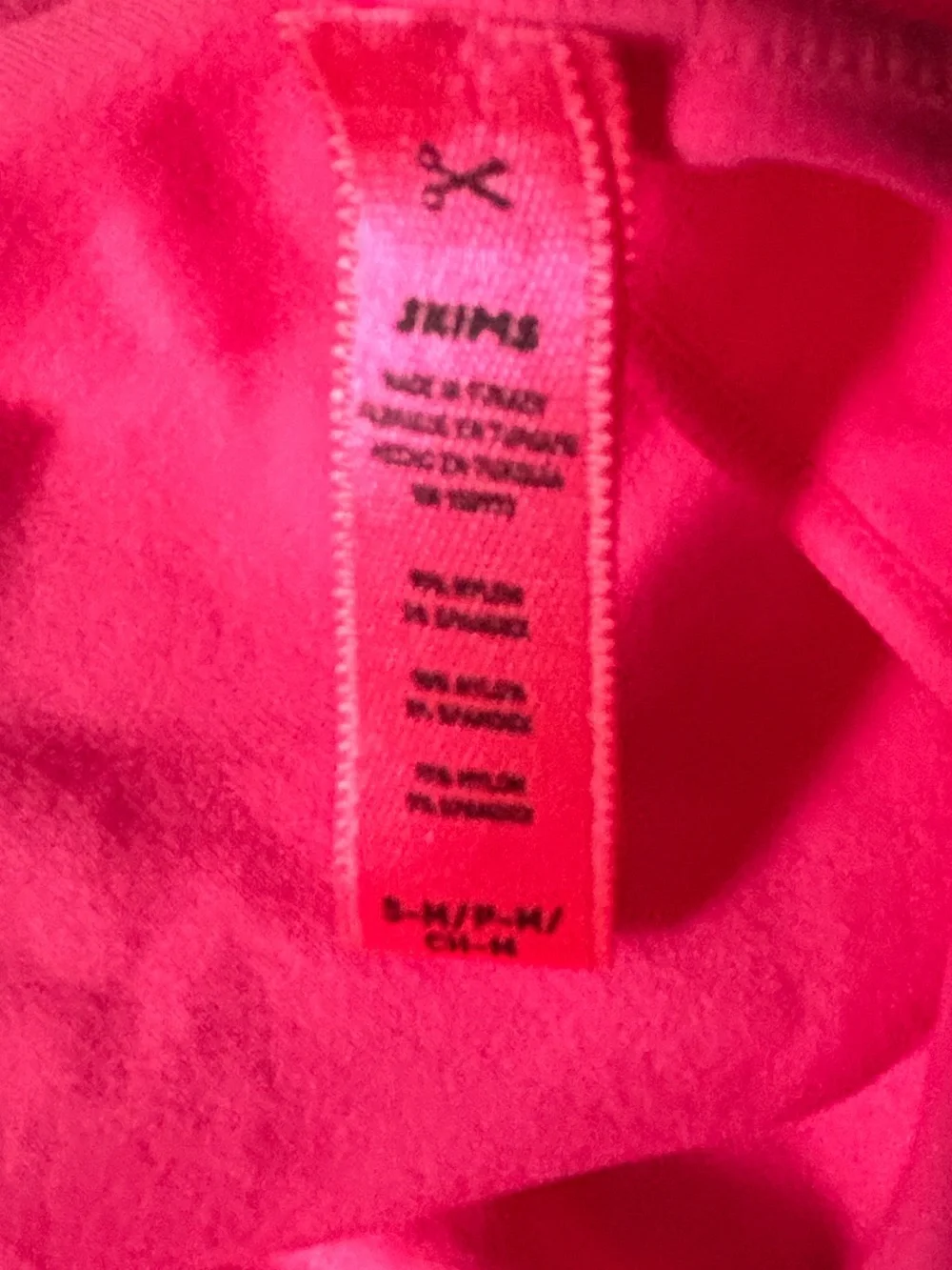 FITS EVERYBODY HIGH NECK BODYSUIT IN NEON PINK - S/M